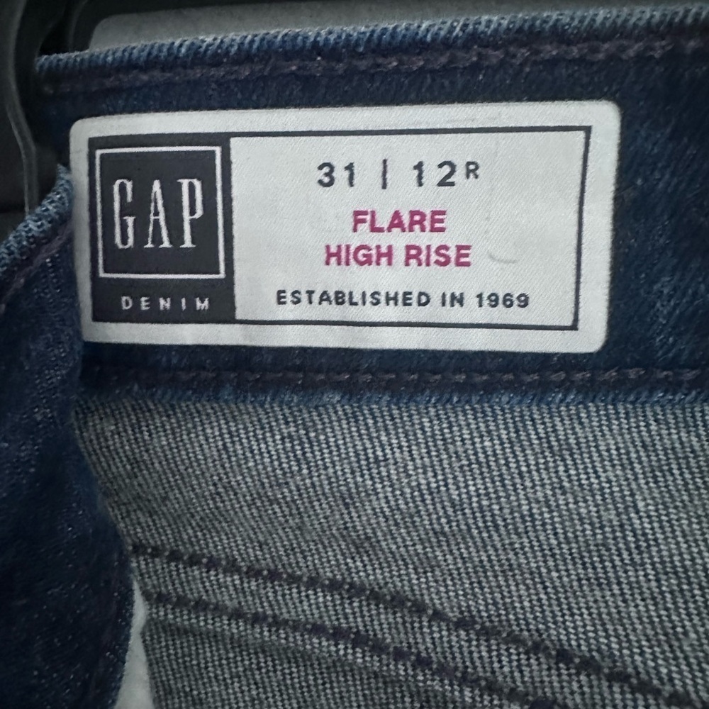 Gap Denim Women High Rise Flare Jeans Waist 31 Inch - Picture 8 of 10